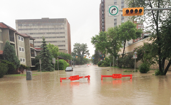 Alberta flood cleanup employs students
