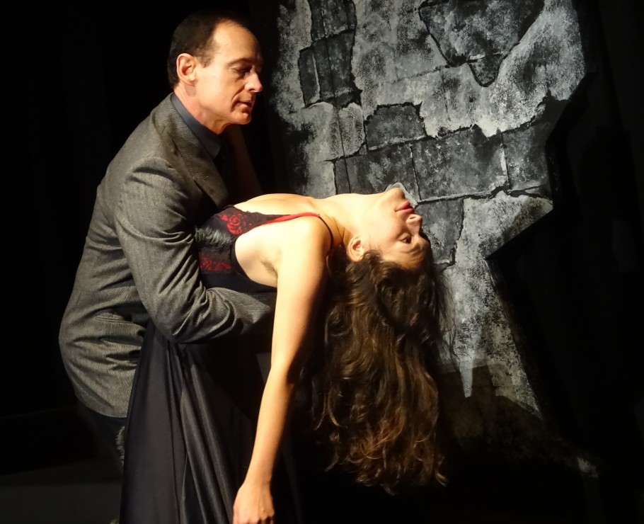 Wayne Yercha (left) and Leilani Fraser Buchanan (right) star in Mating Dance of the Werewolf at Theatre Inconnu. Photo by Clayton Jevne 