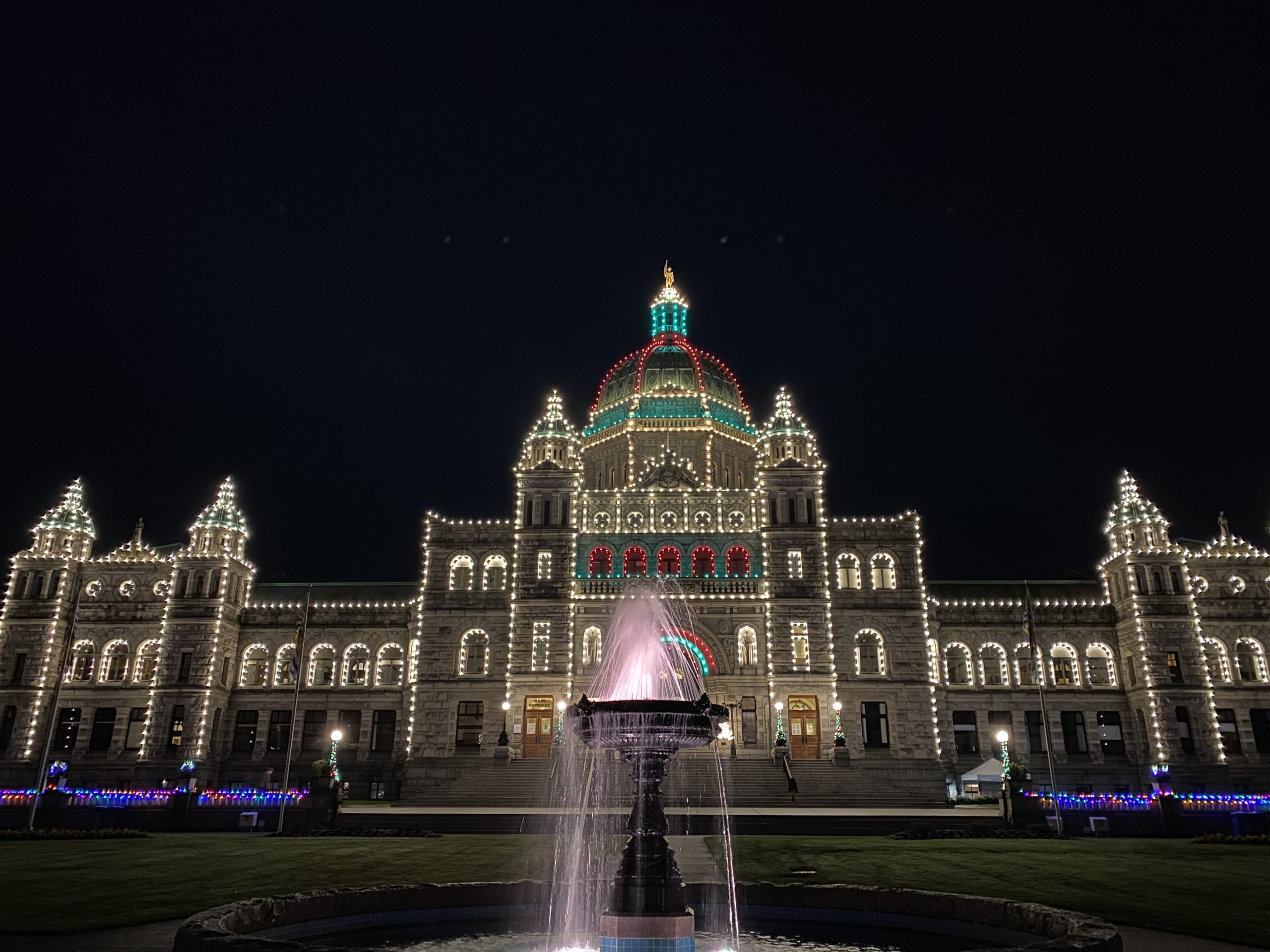 local businesses in victoria photo, of legislature with christmas lights