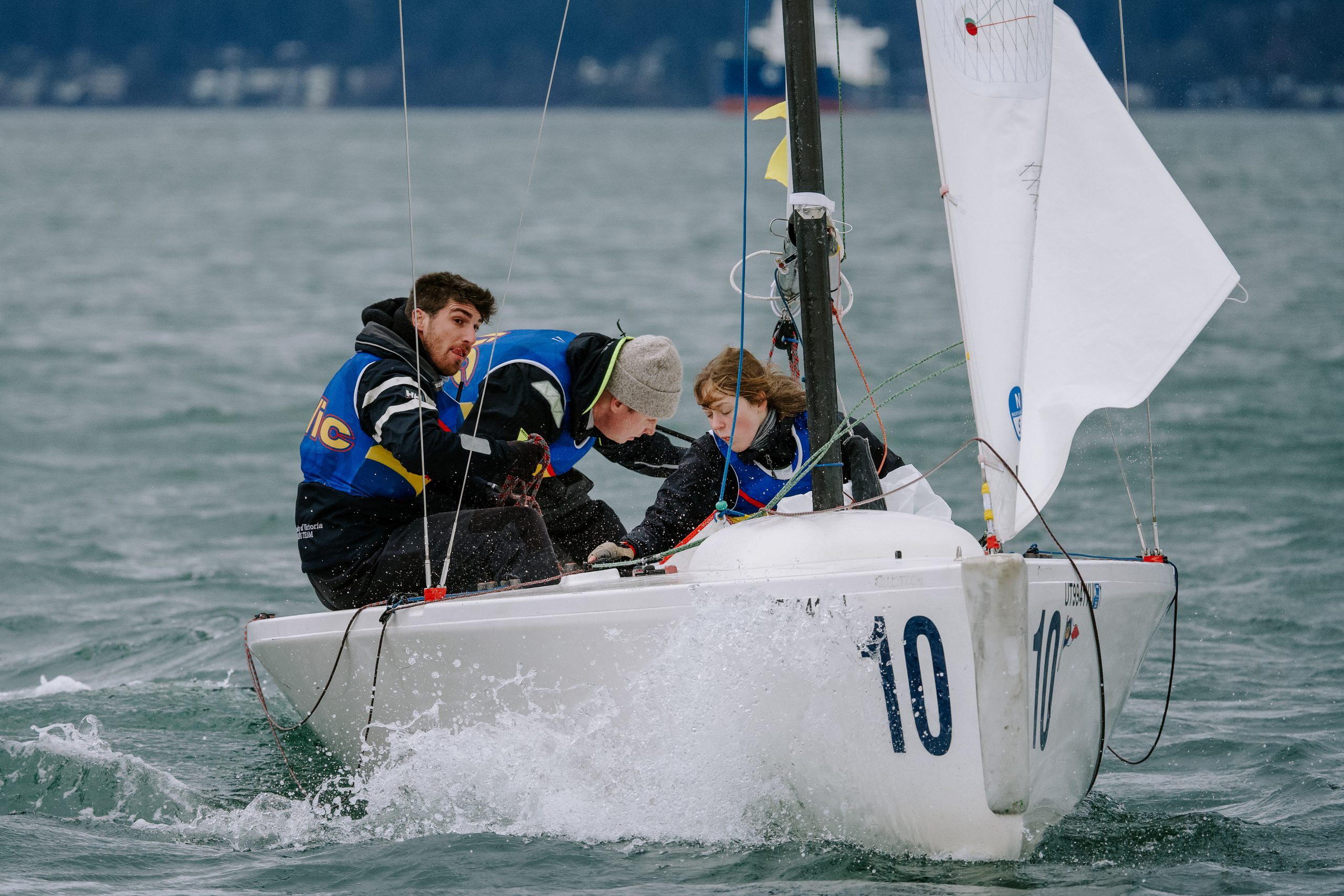 UVic Sailing Club wins Canada-wide competition