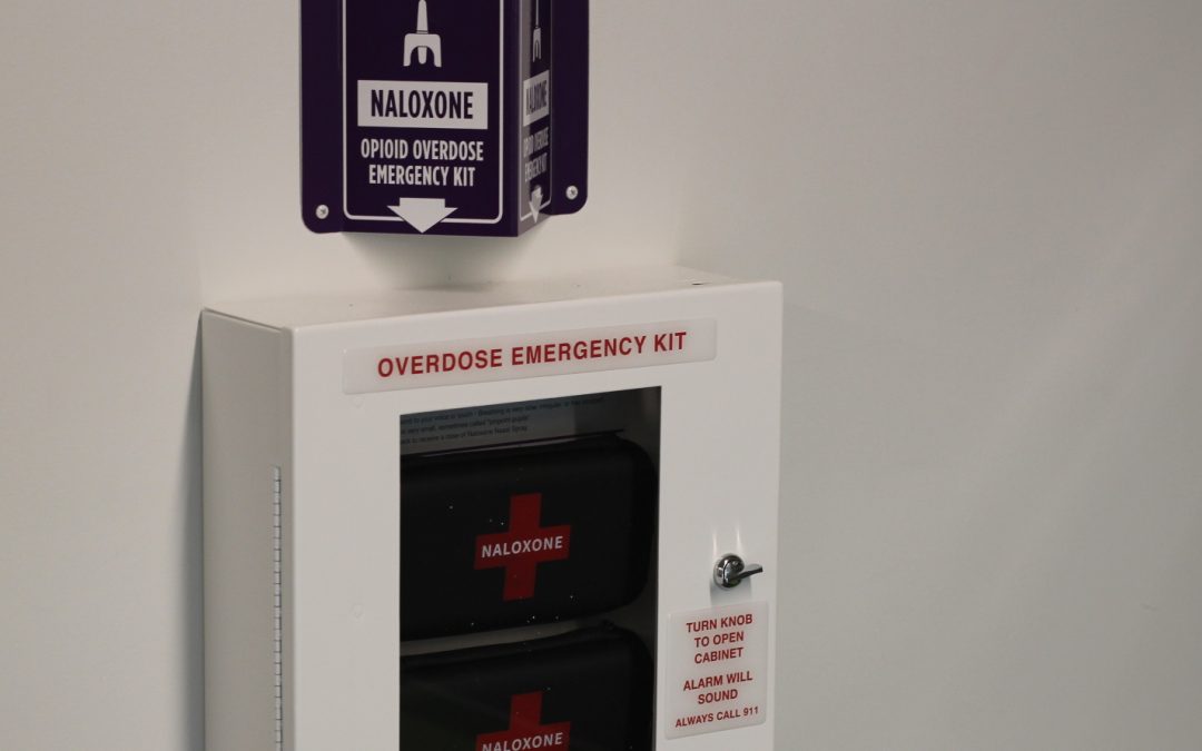 Members of the UVic community should all learn to use naloxone