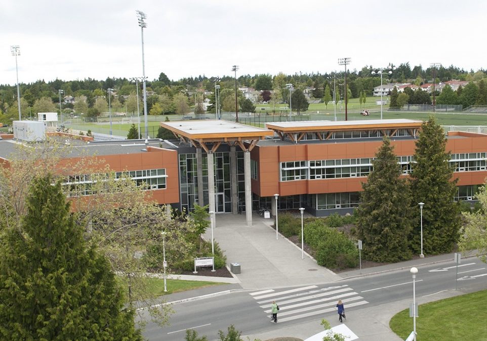 StudentAidBC shutdown, UVic response left some students uncertain