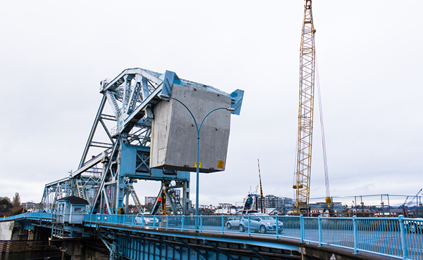 A new downtown icon: the Johnson Street Bridge