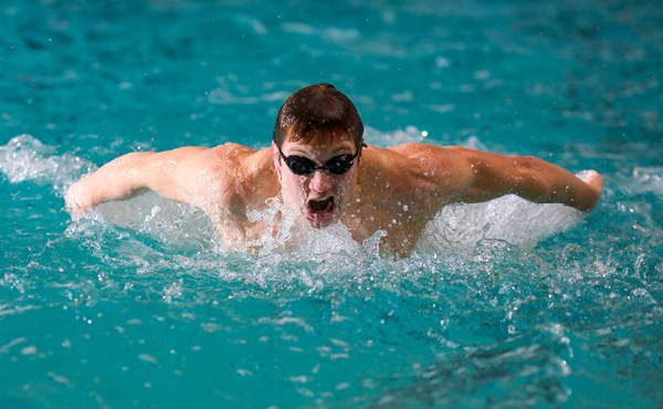 Vikes swimmers strive for championship qualifications