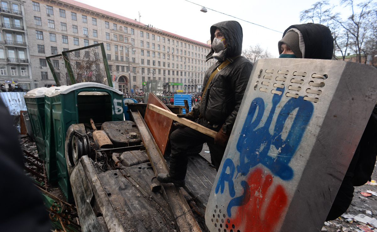 Geopolitical conflict in Ukraine escalating