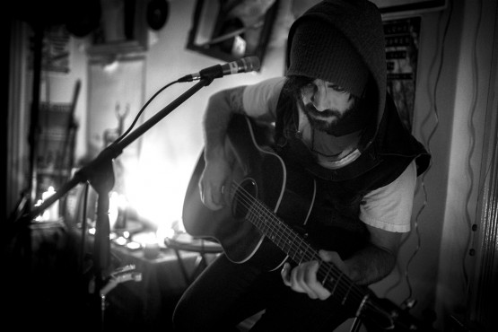 Vince Vaccaro plays at Victoria House Concert B, run by Andrew Briggs. –Darryl Finlan (photo)