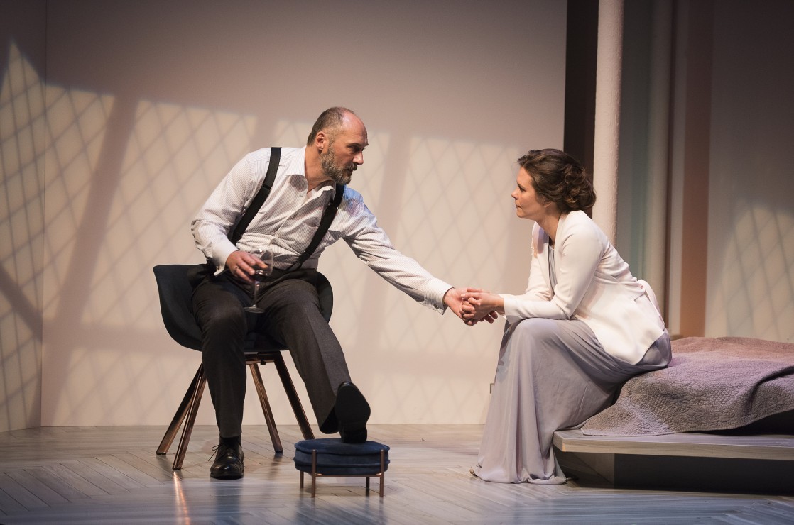 Henry VIII (Oliver Becker, left) and Katherine Parr (Celine Stubel, right) navigate their bumpy marriage in The Last Wife, by Kate Hennig. Photo by Emily Cooper / The Belfry Theatre