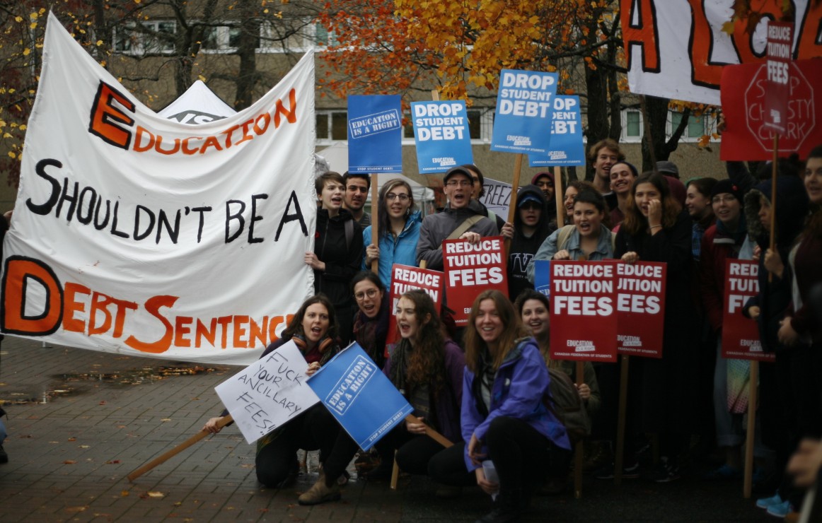 Photo by Belle White, Photo Editor