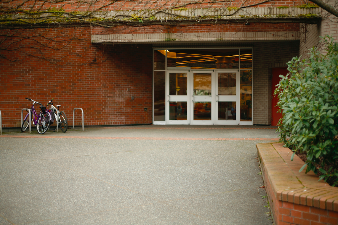 Professor Taiaiake Alfred resigns from UVic