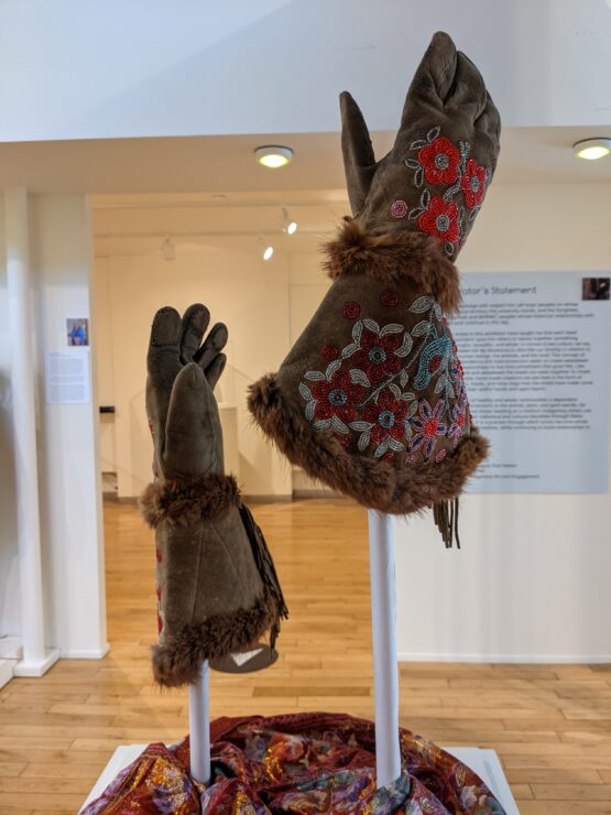 Gauntlets from on beaded ground