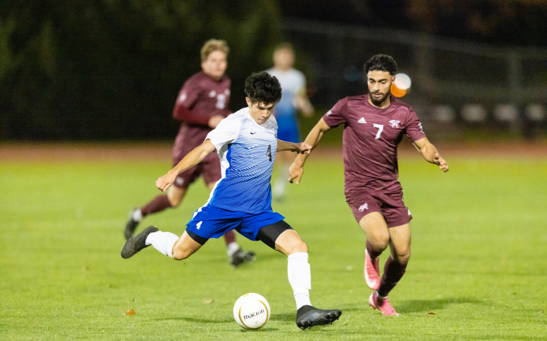 Vikes men’s soccer begins season under new coach