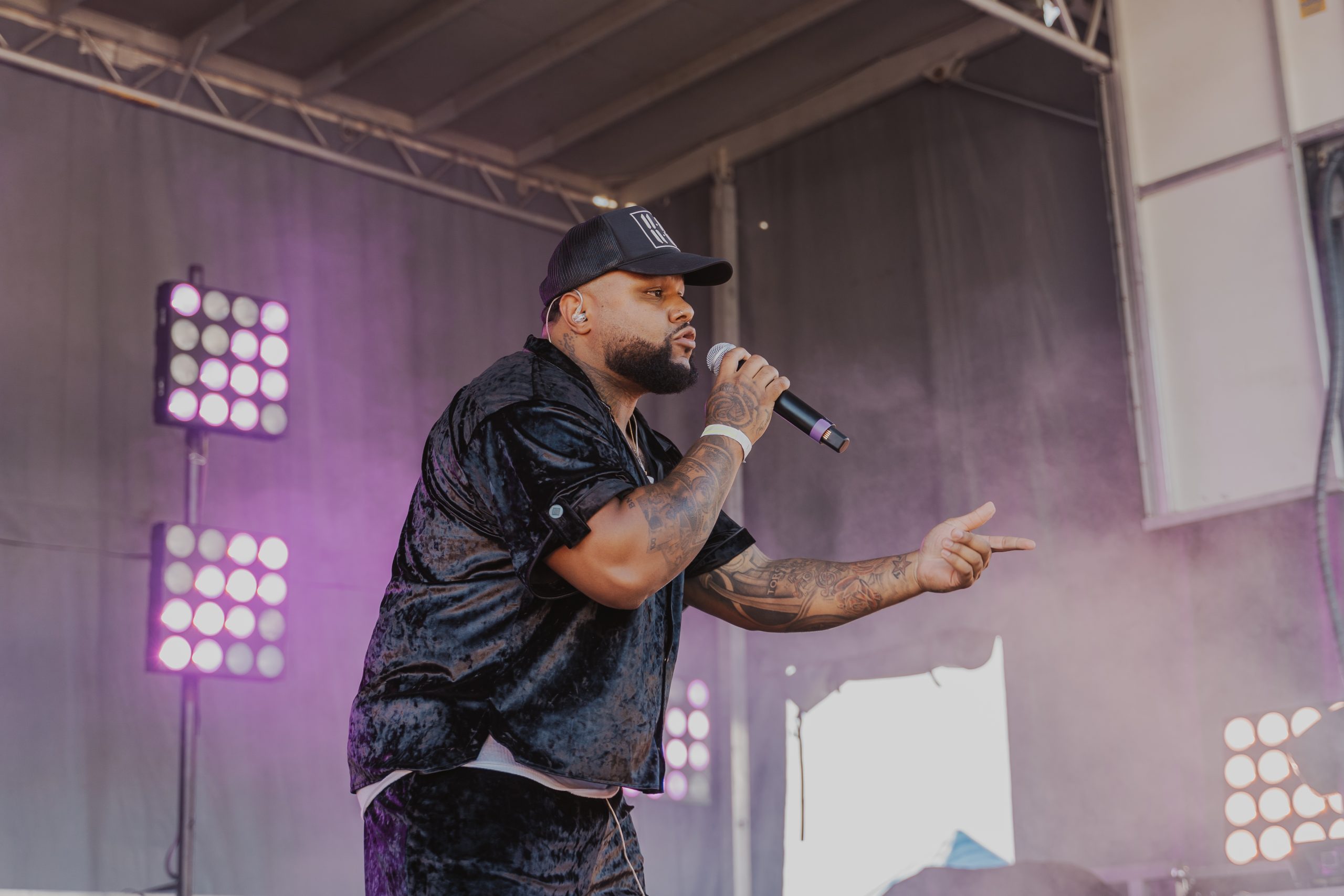 11:11 at Victoria Function Festival, photo by Andy Wang.