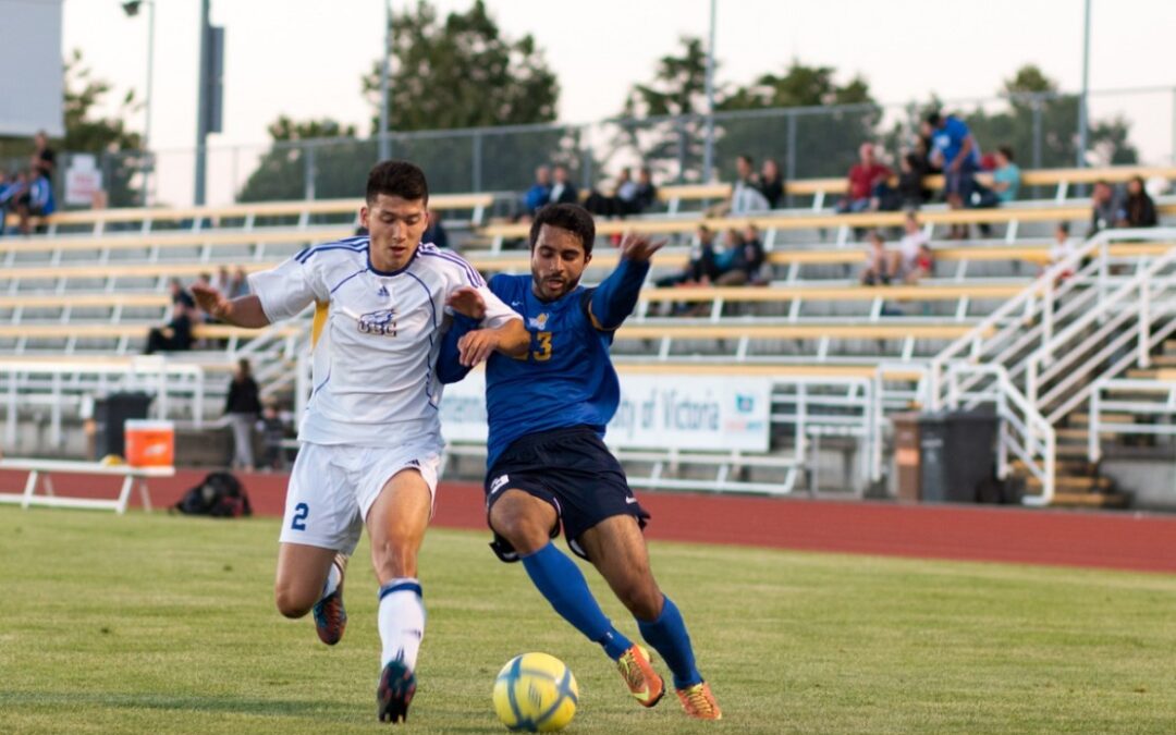 Men’s season kicks off: Vikes defeated 3-1 in opener