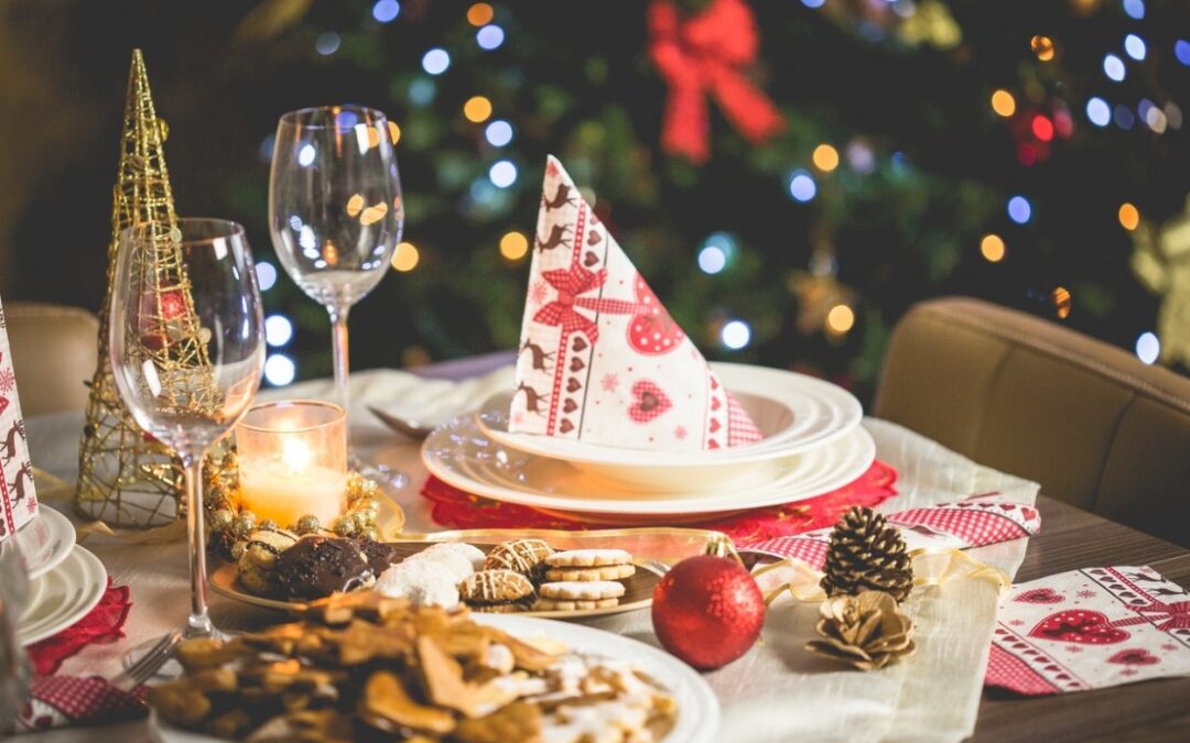 Family warfare: How to avoid tense family dinners this holiday